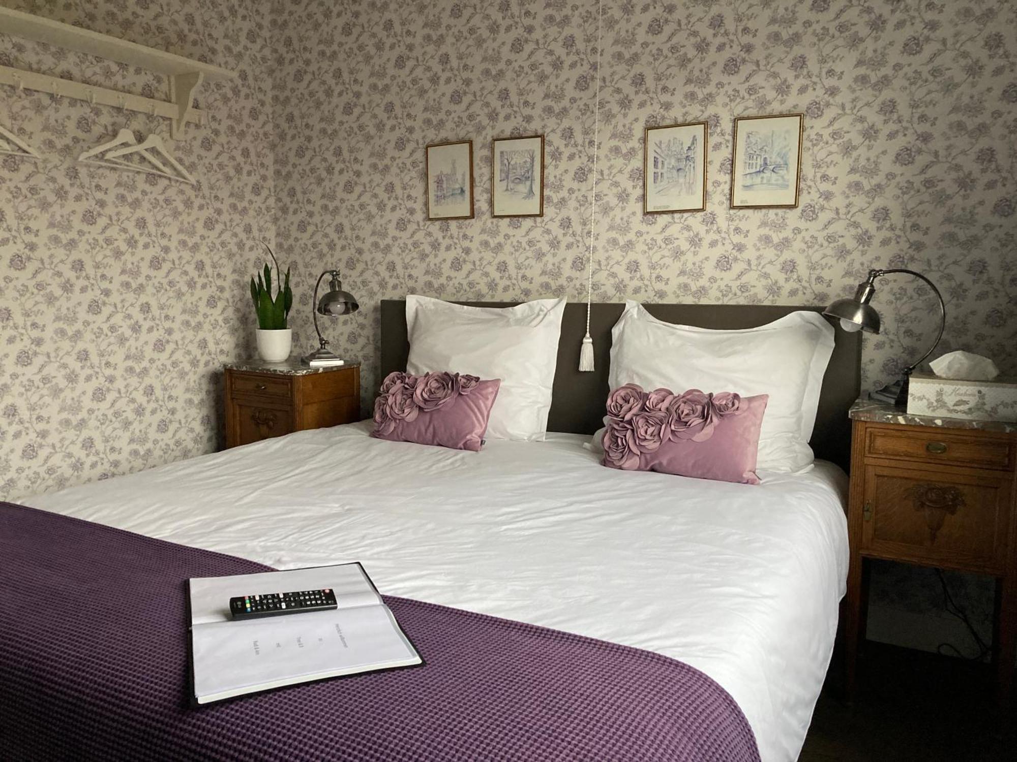 Bed & Breakfast Tree & B Bruges